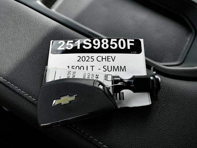 chevrolet Silverado 1500 2025 - 32