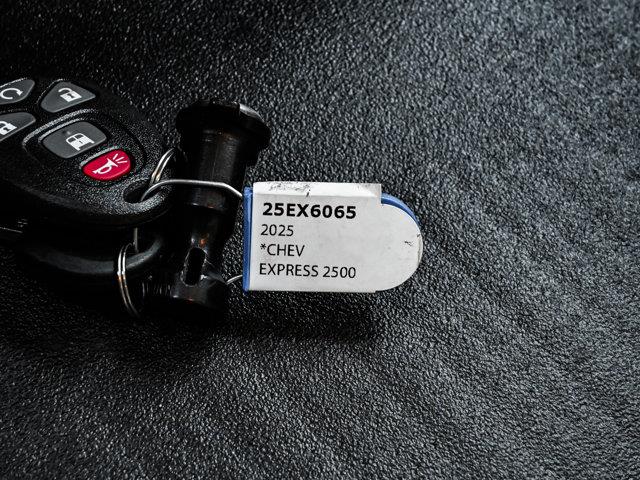 chevrolet Fourgonnette Express utilitaire 2025 - 33