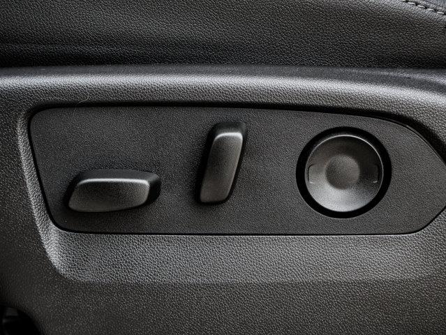 chevrolet Silverado 1500 2025 - 18