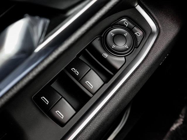 chevrolet Silverado 1500 2025 - 19