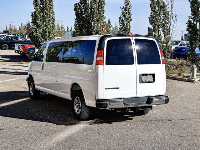chevrolet Express Passenger 2025 - 11