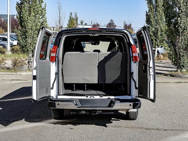 chevrolet Express Passenger 2025 - 15