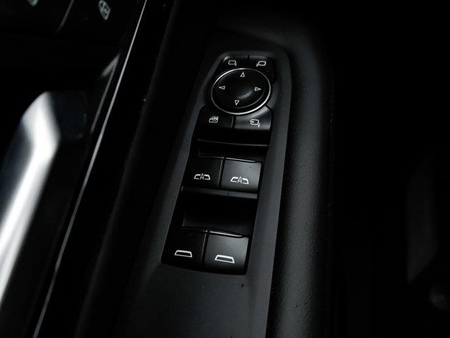 chevrolet Suburban 2026 - 18