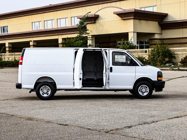 chevrolet Fourgonnette Express utilitaire 2025 - 16
