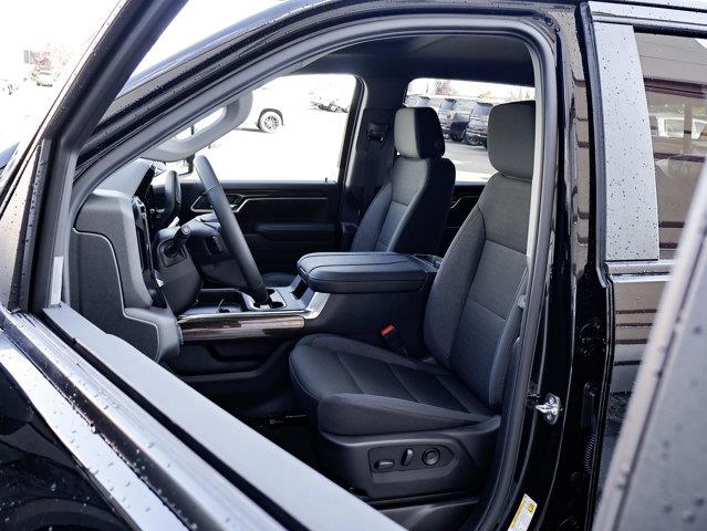 chevrolet Silverado 3500HD 2025 - 16