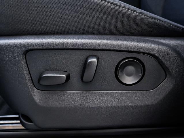 chevrolet Silverado 3500HD 2025 - 19