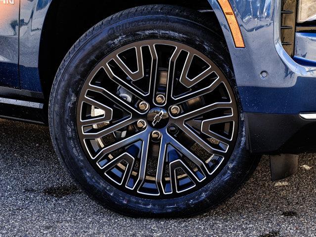 chevrolet Suburban 2026 - 6