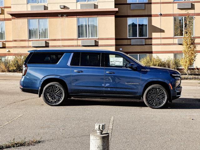 chevrolet Suburban 2026 - 14