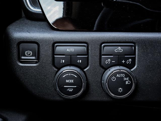 chevrolet Silverado 1500 2025 - 19