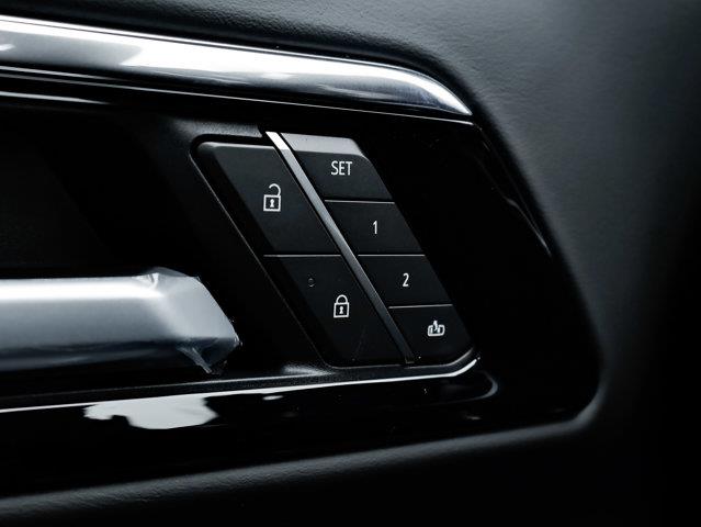 chevrolet Suburban 2026 - 18