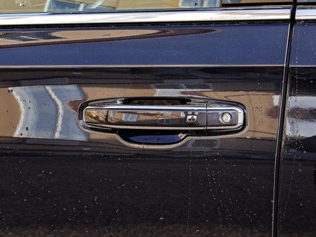 chevrolet Suburban 2026 - 8