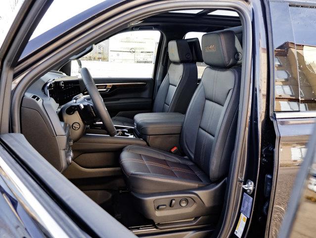 chevrolet Suburban 2026 - 17