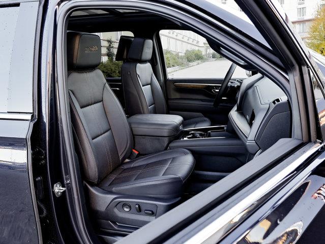 chevrolet Suburban 2026 - 32