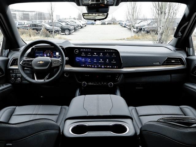 chevrolet Suburban 2026 - 35