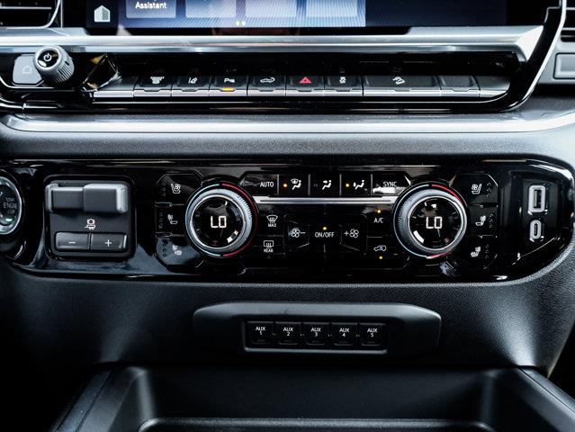 chevrolet Silverado 3500HD 2025 - 32