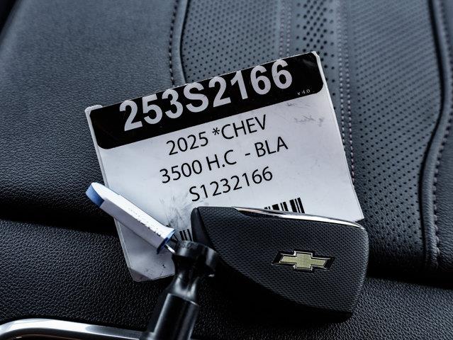 chevrolet Silverado 3500HD 2025 - 36