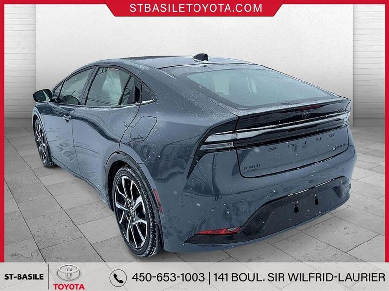 toyota Prius Prime 2023 - 8