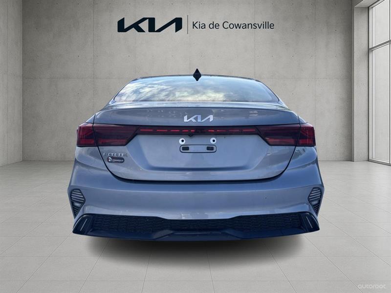 kia Forte 2023 - 6