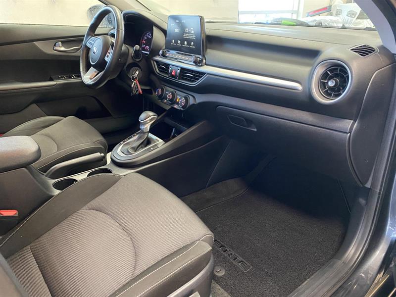 kia Forte 2019 - 7