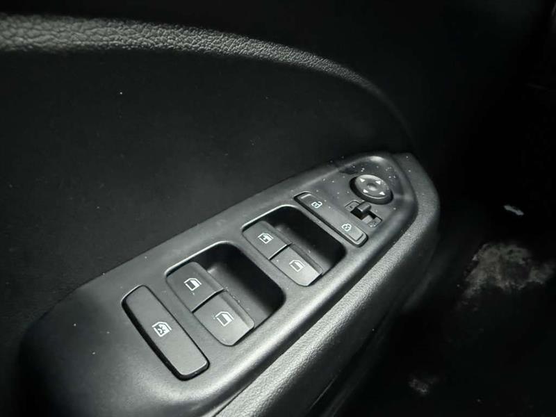 hyundai Venue 2022 - 18