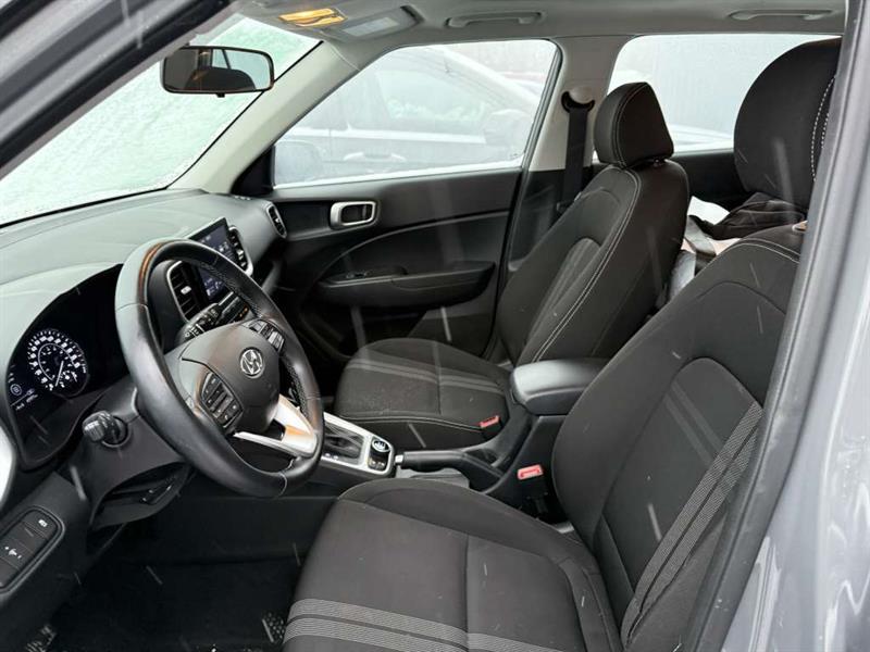 hyundai Venue 2022 - 21