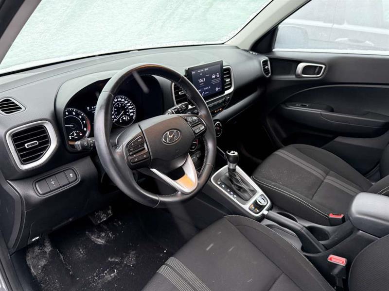 hyundai Venue 2022 - 22