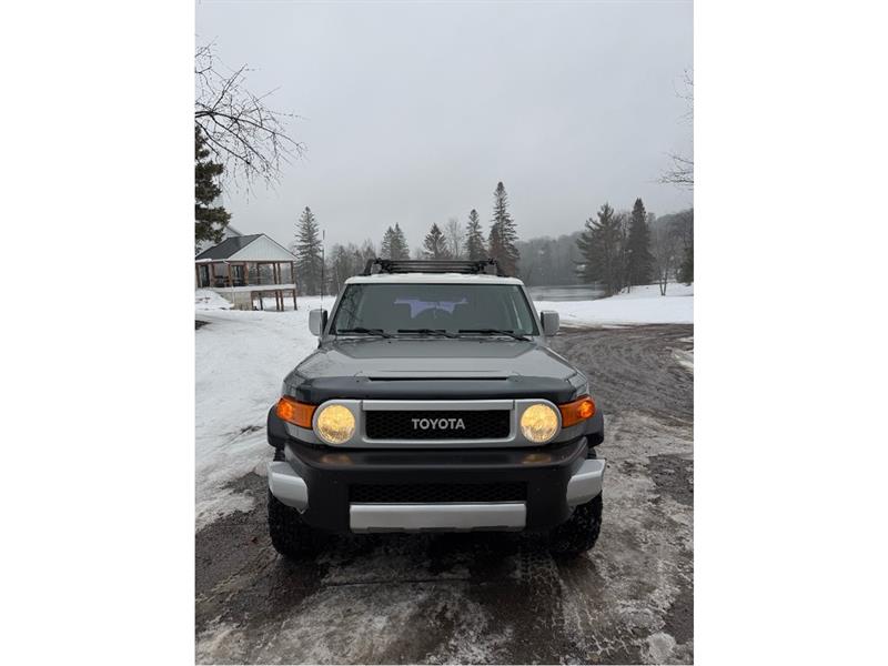 toyota FJ Cruiser 2011 - 2
