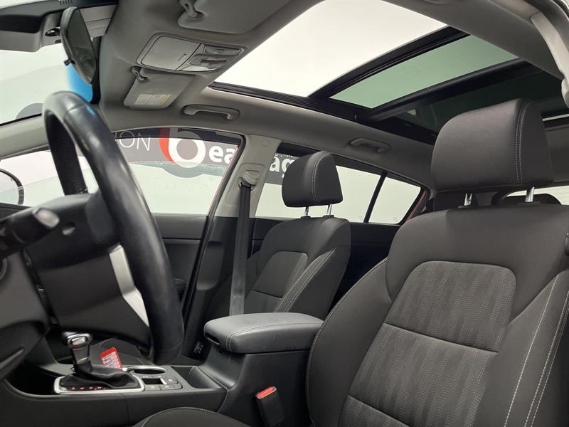 kia Sportage 2022 - 26