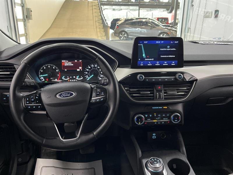 ford Escape 2022 - 21