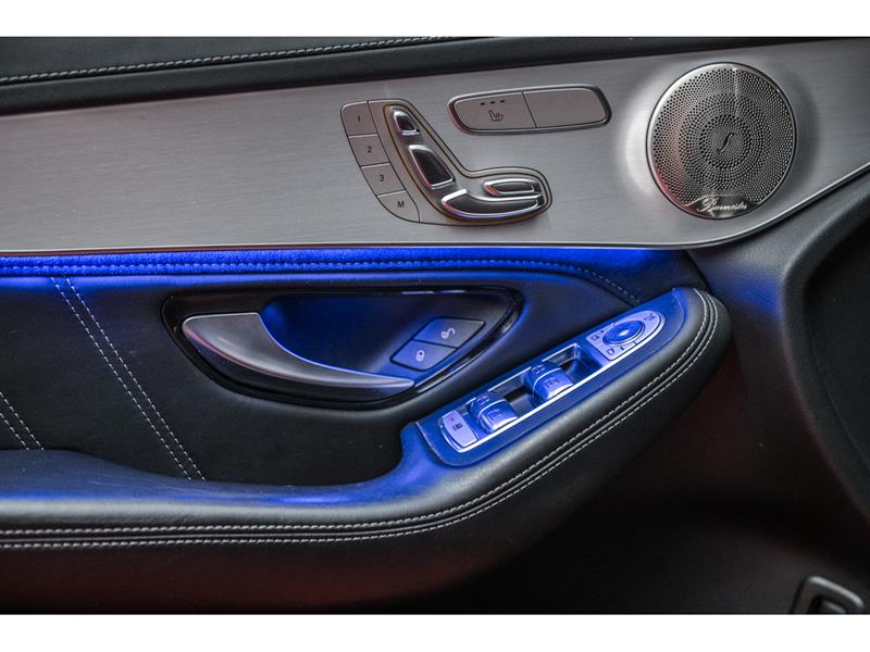 mercedes-benz GLC63 AMG 2021 - 12