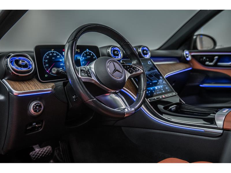 mercedes-benz C300 2023 - 13