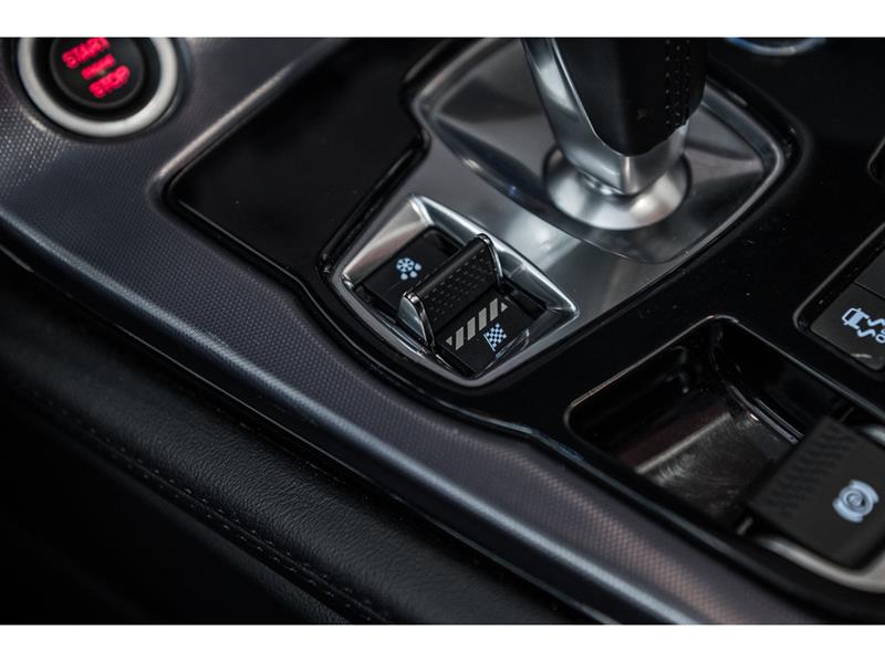 jaguar F-TYPE 2021 - 25