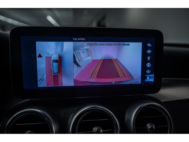 mercedes-benz GLC300 2022 - 20