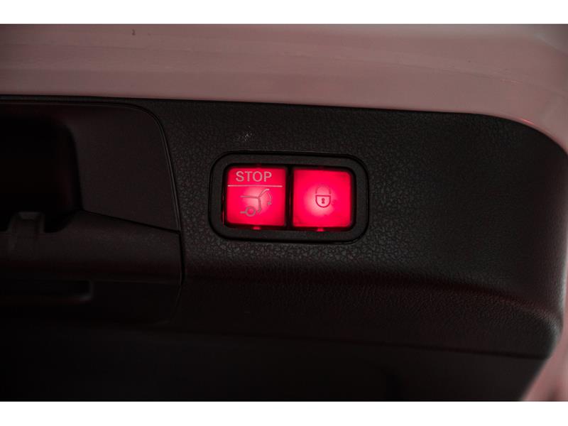 mercedes-benz GLB250 2023 - 11