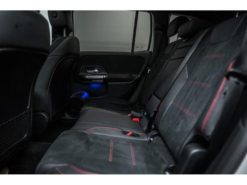 mercedes-benz GLB250 2023 - 25