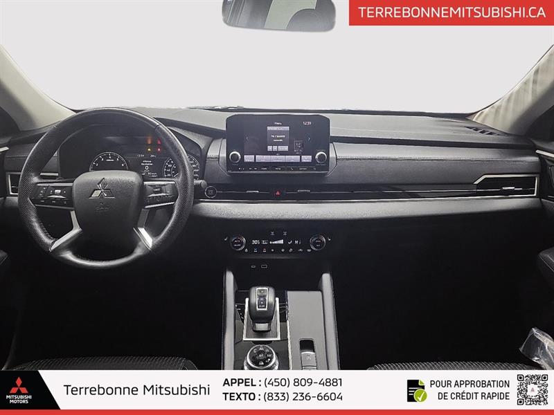 mitsubishi Outlander 2023 - 11