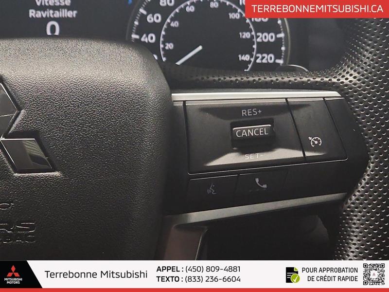 mitsubishi Outlander 2023 - 14