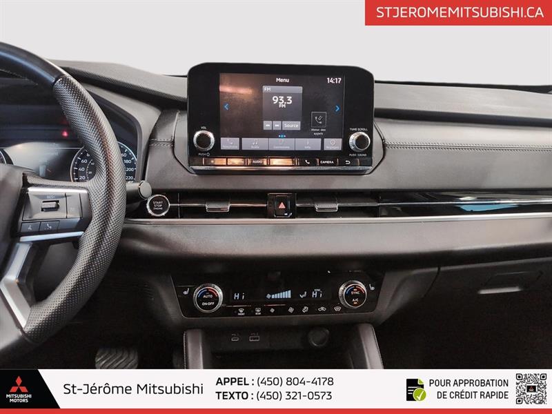 mitsubishi Outlander 2022 - 29