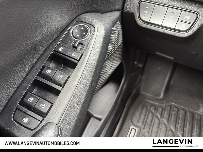 kia Seltos 2022 - 17