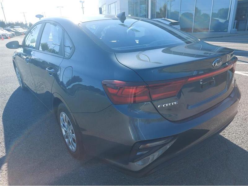kia Forte 2021 - 7