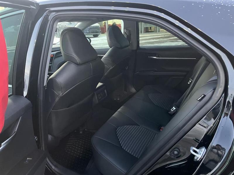 toyota Camry 2024 - 12