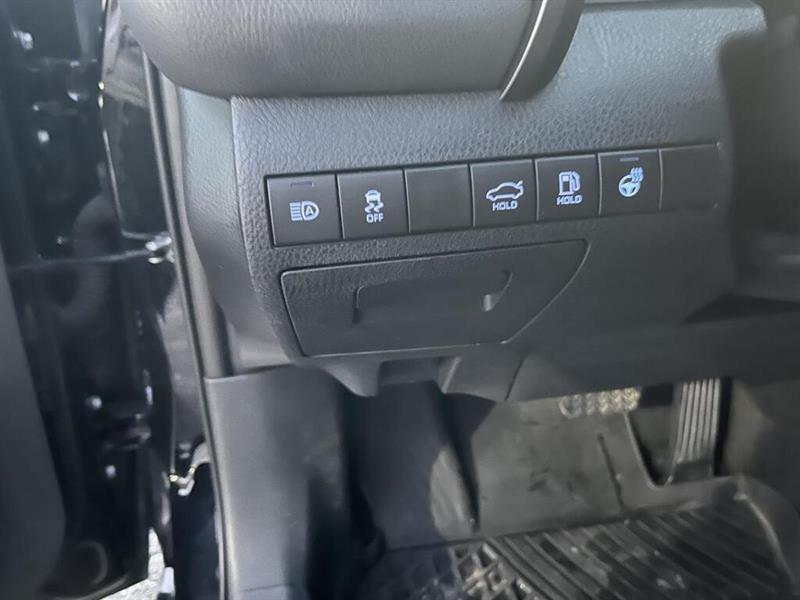 toyota Camry 2024 - 18