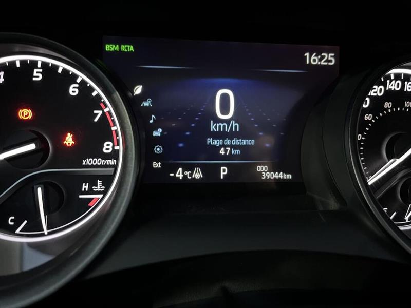 toyota Camry 2024 - 29