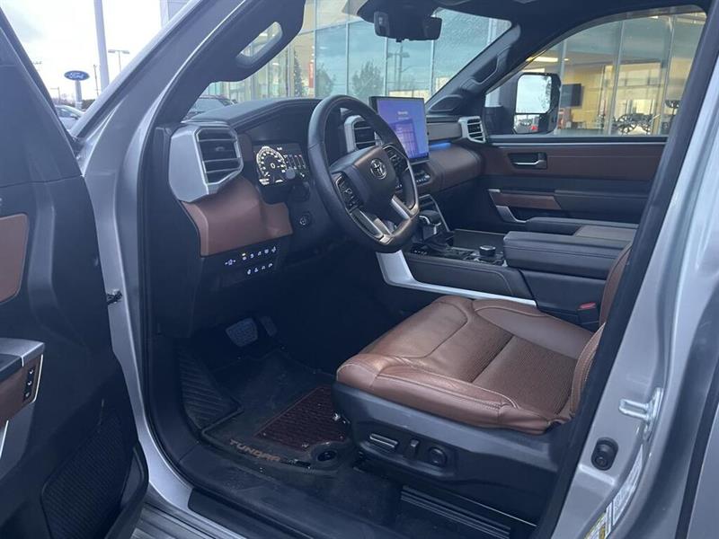 toyota Tundra 2022 - 10