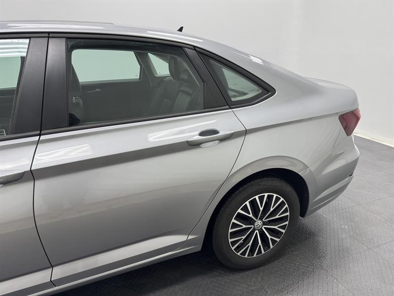 volkswagen Jetta 2020 - 4