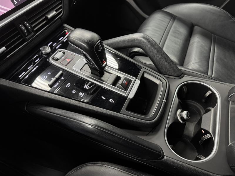 porsche Cayenne 2021 - 28