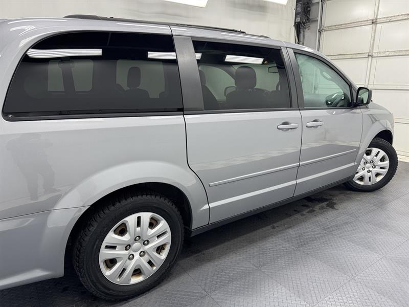 dodge Grand Caravan 2016 - 12