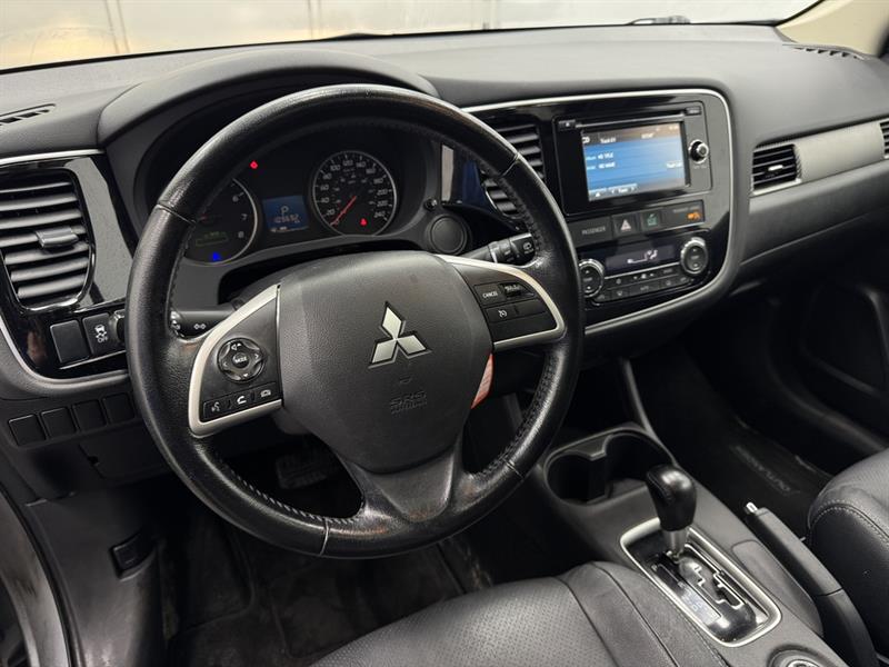 mitsubishi Outlander 2014 - 17