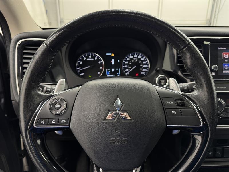 mitsubishi Outlander 2019 - 16