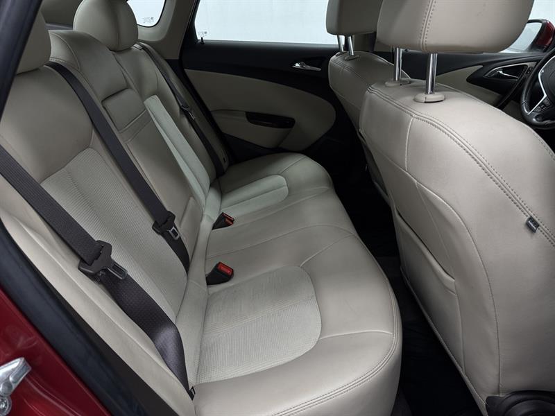 buick Verano 2017 - 28